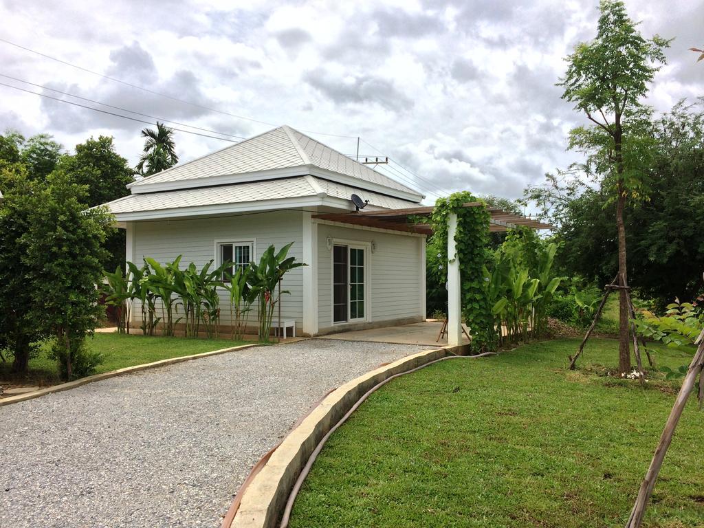 Baan2Rai Hotel Kanchanaburi Eksteriør billede