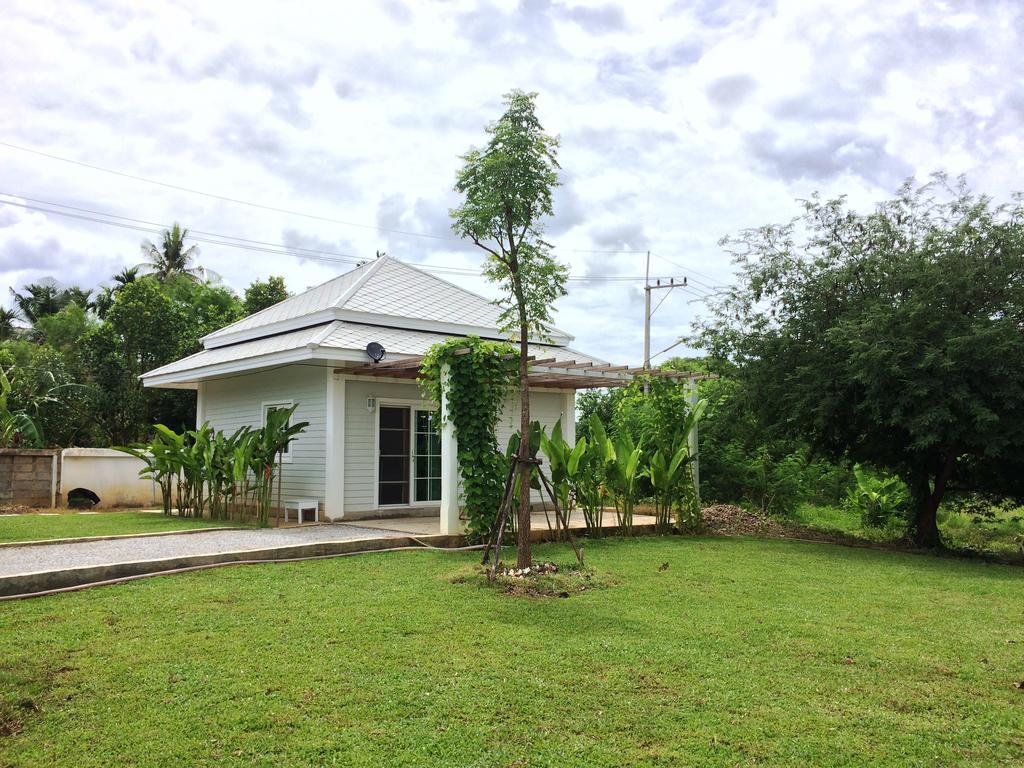 Baan2Rai Hotel Kanchanaburi Eksteriør billede