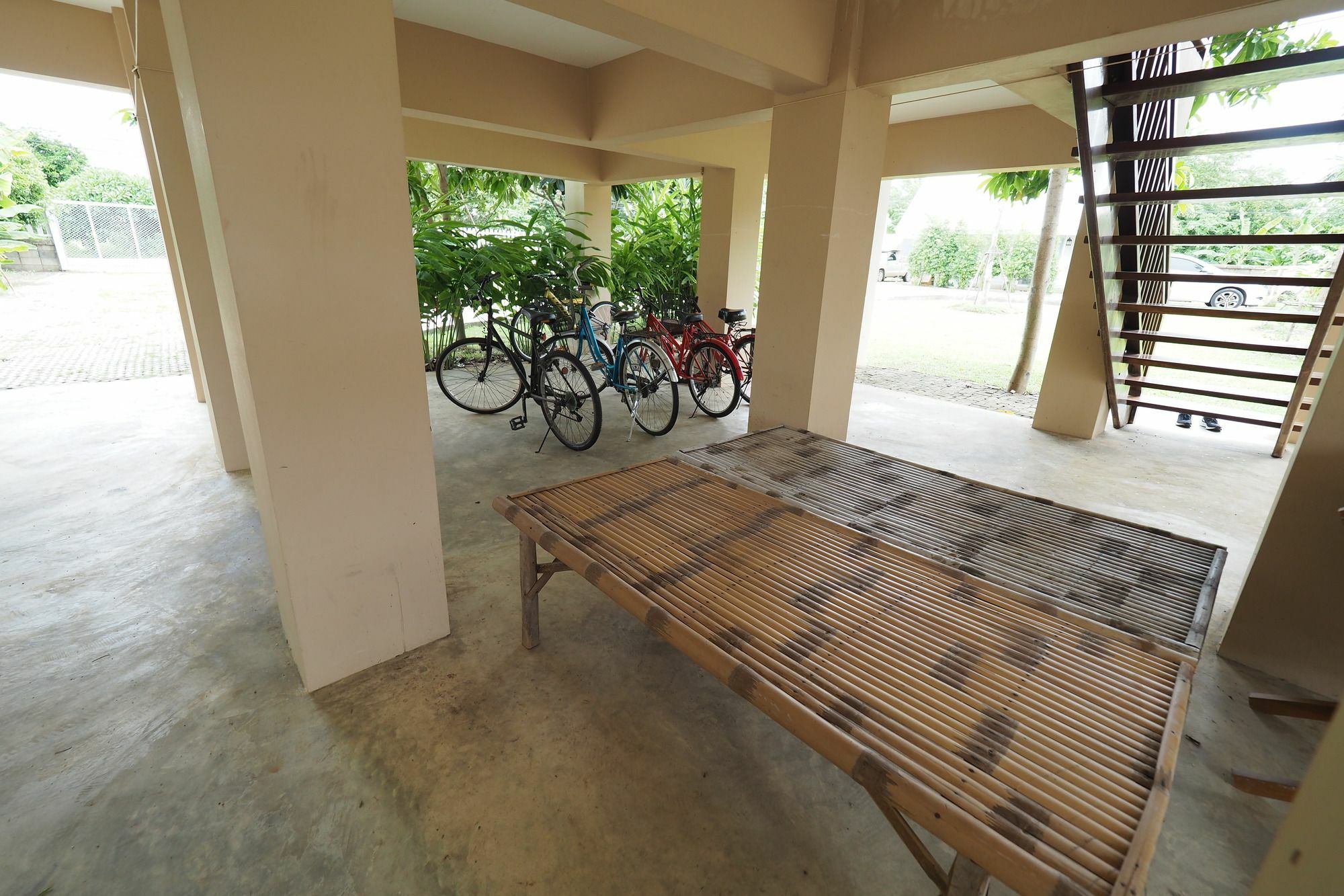 Baan2Rai Hotel Kanchanaburi Eksteriør billede
